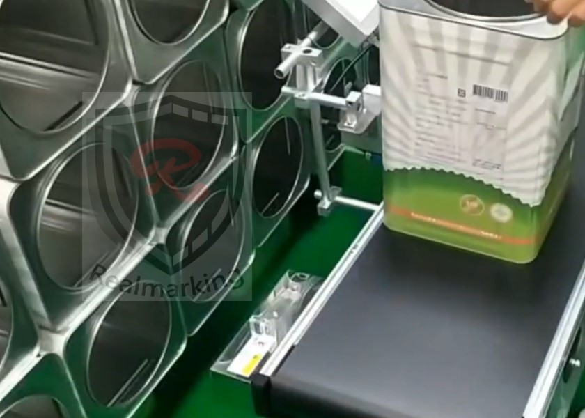 (食用油25kg桶日期噴印)-RA+ 勁騰興業 噴印機 噴碼機 噴字機